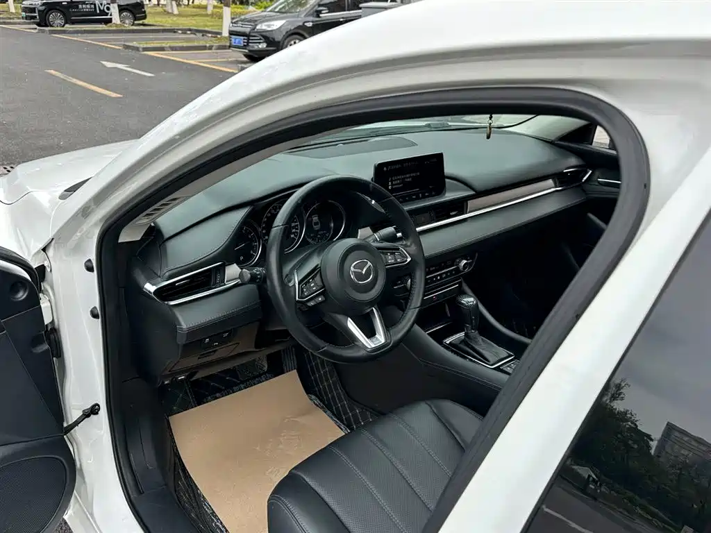 Mazda Mazda6 2021 2.5L Skyactiv-G Sport Edition 2021 - thumbnail 6