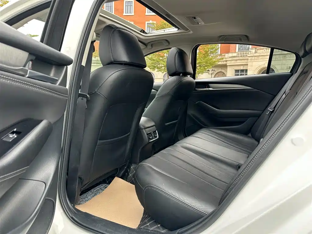 Mazda Mazda6 2021 2.5L Skyactiv-G Sport Edition 2021 - thumbnail 9