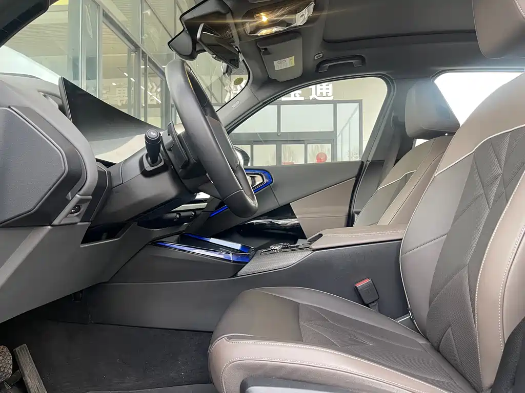 BMW BMW X3 2025 xDrive30L Premium M Sport Package 2025 - thumbnail 14