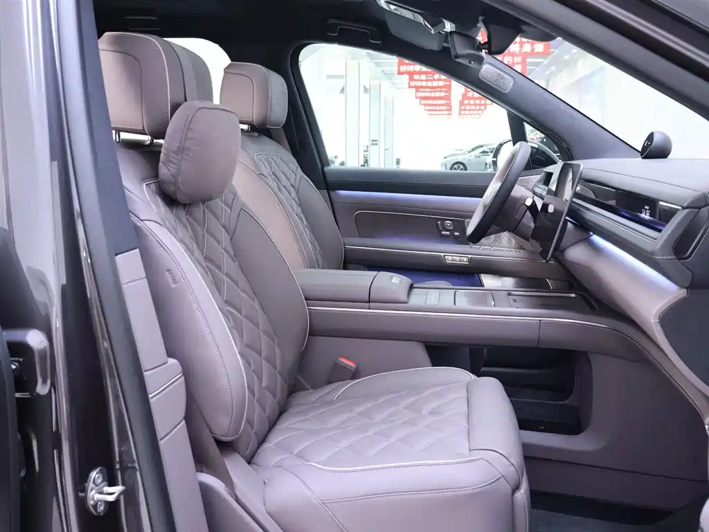 NIO NIO ES8 2026 Six-Seat Executive Luxury Edition 2026 - thumbnail 14