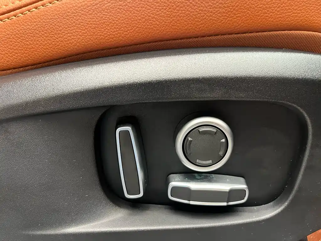 Jaguar Jaguar F-PACE 2022 P250 R-Dynamic BLACK 2022 - thumbnail 24
