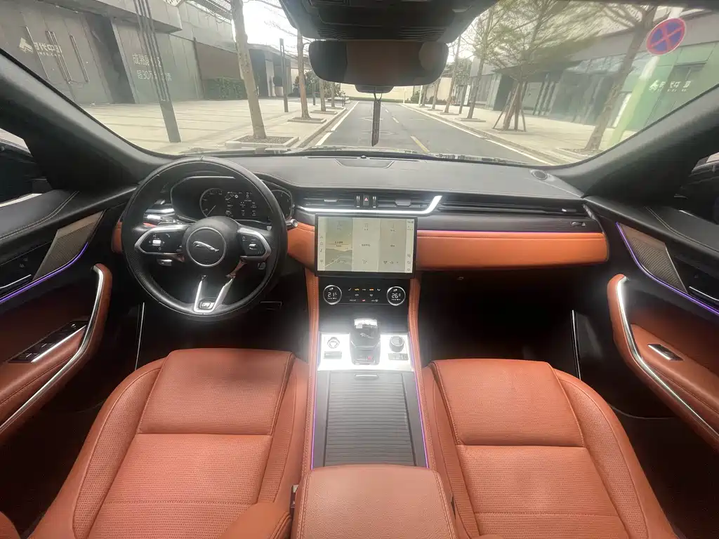 Jaguar Jaguar F-PACE 2022 P250 R-Dynamic BLACK 2022 - thumbnail 30