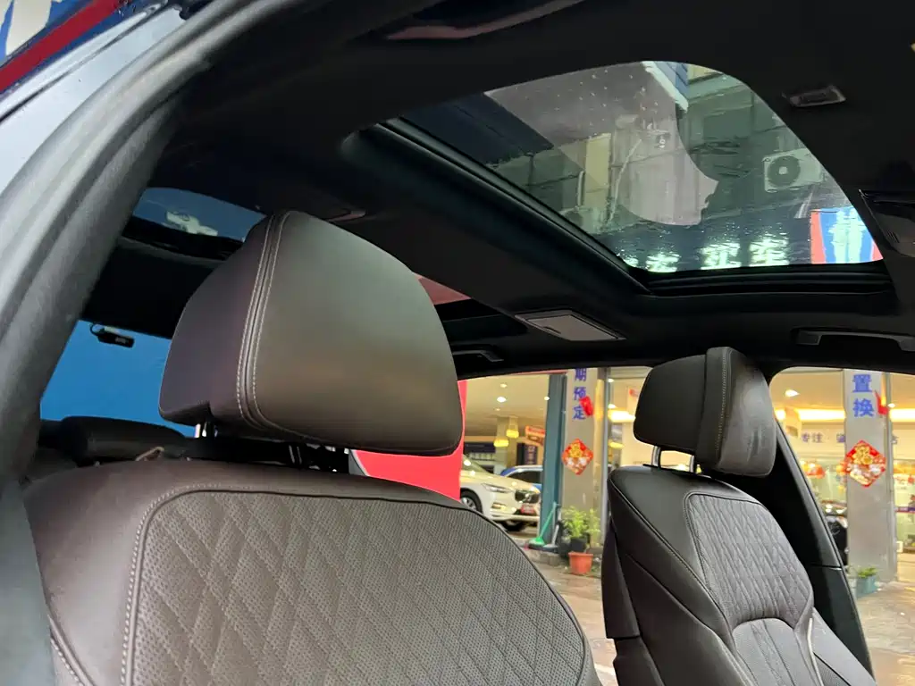 BMW BMW 5 Series New Energy 2021 Model Facelift 535Le Pioneer Edition M Sport Package 2020 - thumbnail 4