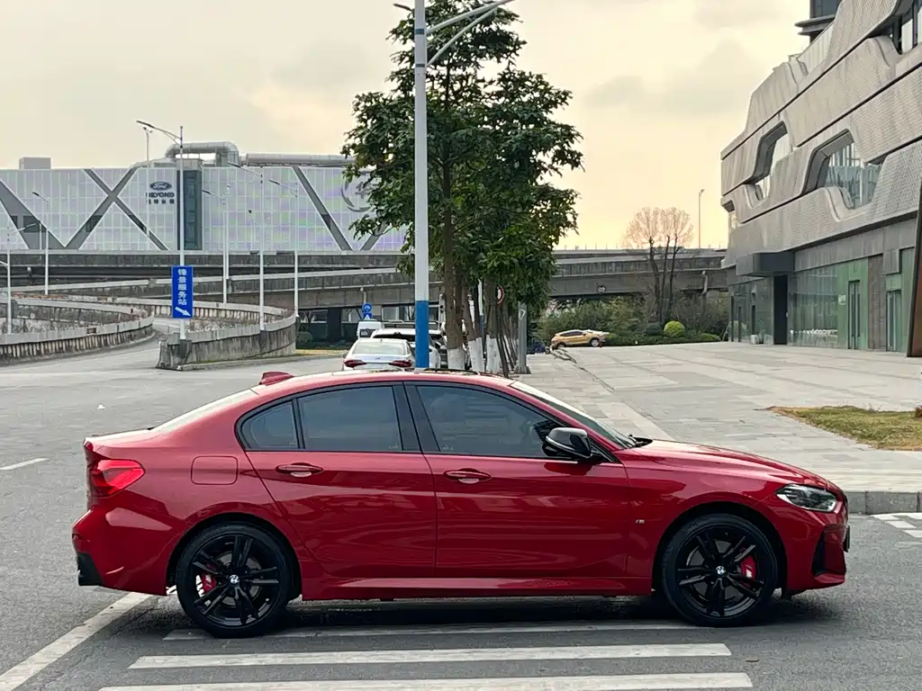 BMW BMW 1 Series 2021 125i M Sport Shadow Night Edition 2020 - thumbnail 9