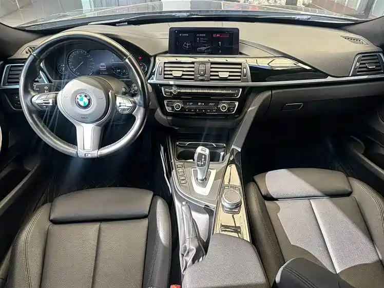 BMW BMW 3 Series GT 2020 320i M Sport Package 2020 - thumbnail 6