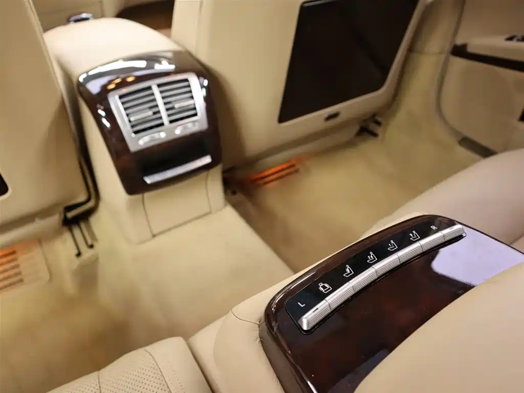 Mercedes-Benz Mercedes-Benz S-Class 2010 S 600 L 2010 - thumbnail 26