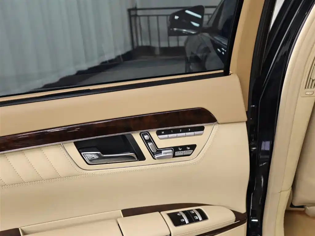 Mercedes-Benz Mercedes-Benz S-Class 2010 S 600 L 2010 - thumbnail 29