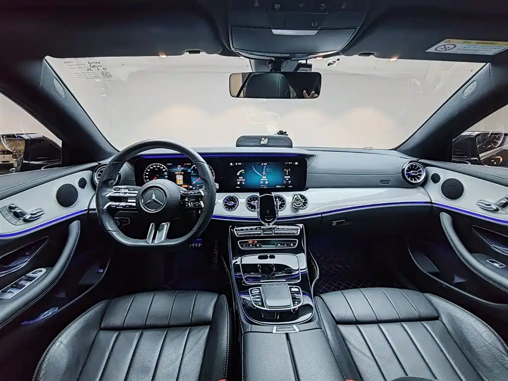 Mercedes-Benz Mercedes-Benz E-Class Coupe E 260 2021 Model 2021 - thumbnail 12