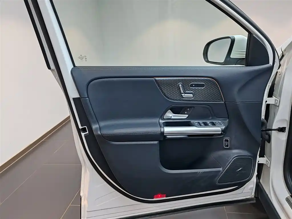 Mercedes-Benz Mercedes-Benz GLA 2024 GLA 220 2024 - thumbnail 8