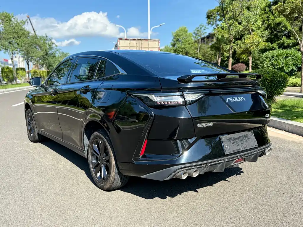 Dongfeng Fengshen Yi Xuan 2023 Mahle Edition 1.5L Automatic Chasing Wind Version 2023 - thumbnail 5