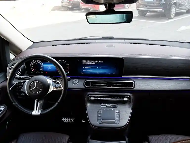 Mercedes-Benz Mercedes-Benz V-Class 2024 V 300 L Long Wheelbase Luxury Edition 2024 - thumbnail 5