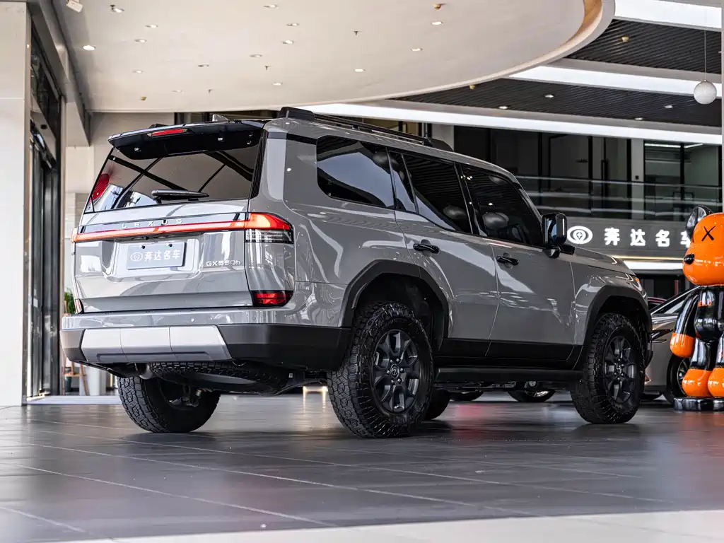 Lexus Lexus GX 2024 OVERTRAIL Summit Edition 2024 - thumbnail 3