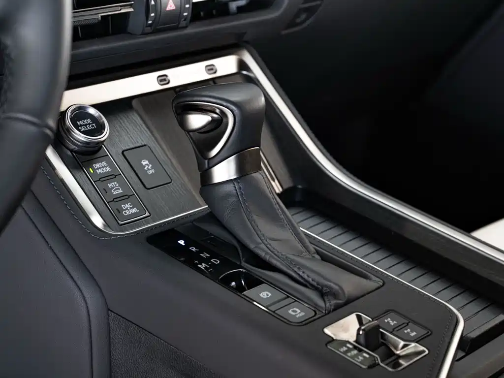 Lexus Lexus GX 2024 OVERTRAIL Summit Edition 2024 - thumbnail 15