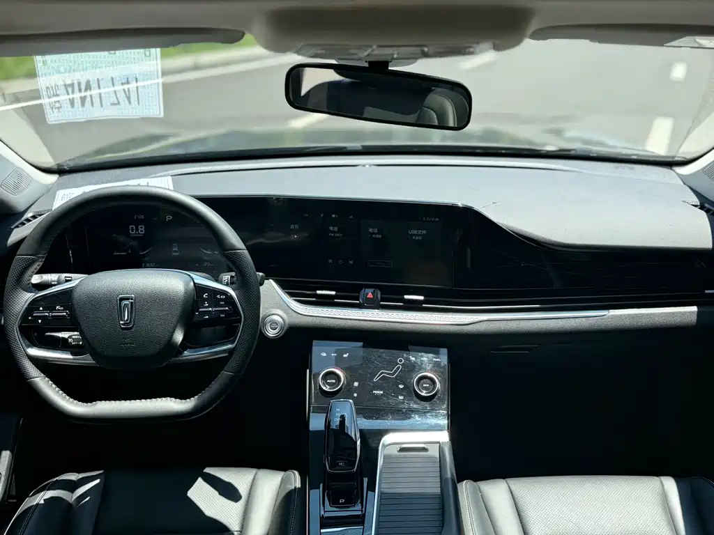 Bestune Bestune B70 2023 3rd Generation 1.5T Automatic Enjoyment Type 70th Anniversary Edition 2024 - thumbnail 10