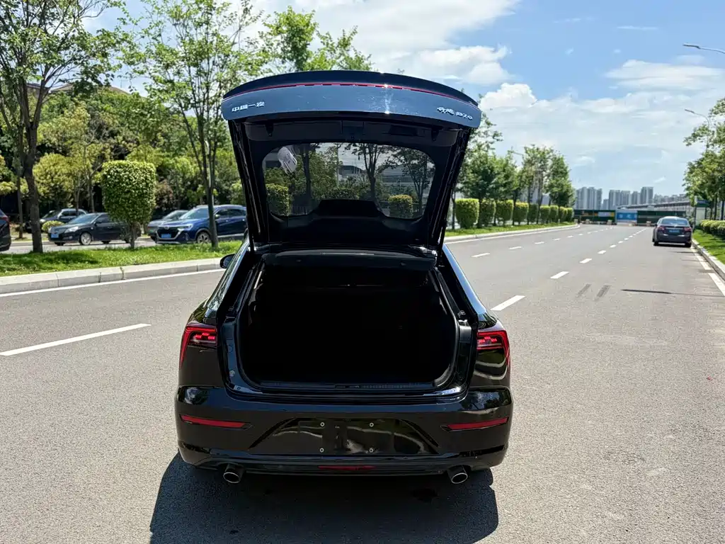 Bestune Bestune B70 2023 3rd Generation 1.5T Automatic Enjoyment Type 70th Anniversary Edition 2024 - thumbnail 11