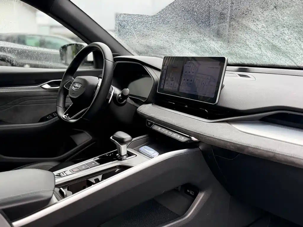 Geely Auto Geely Starray 2023 2.0TD Luxury 2023 - thumbnail 16