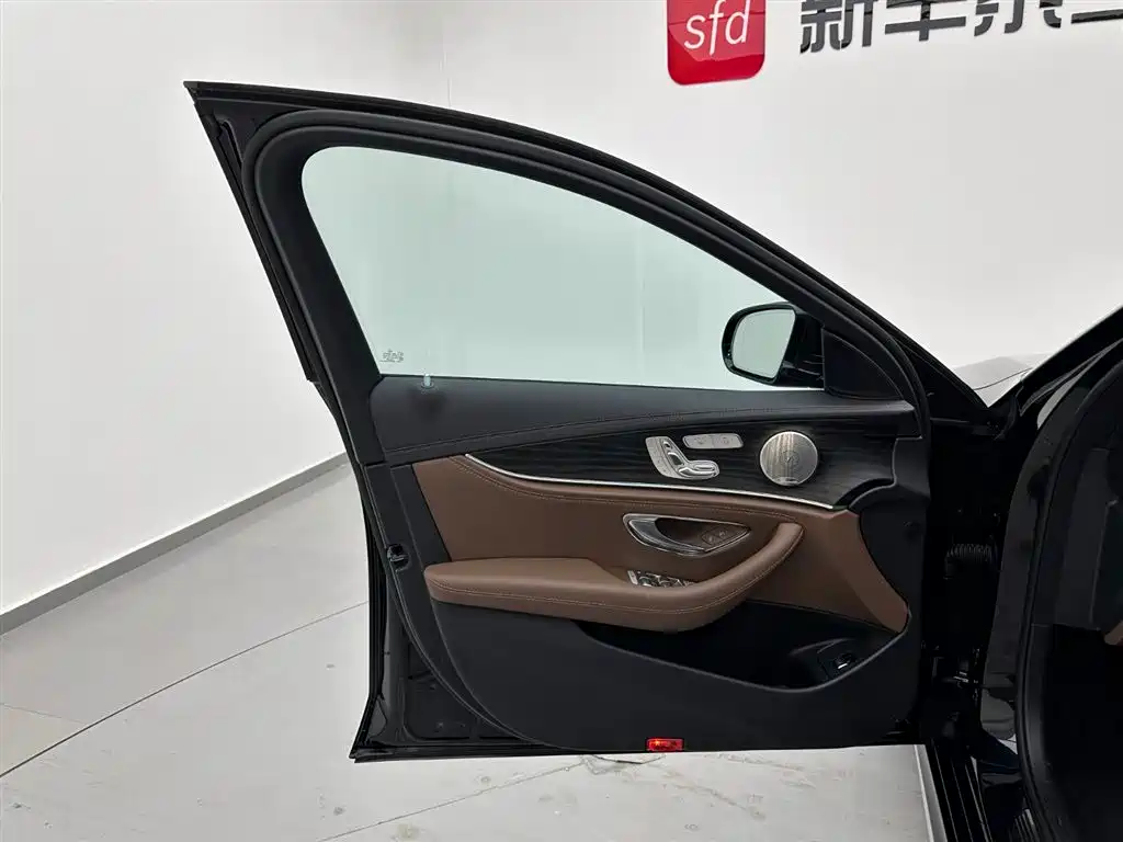 Mercedes-Benz Mercedes-Benz E-Class 2023 Model Year Facelift E 300 L Sport Luxury Edition 2023 - thumbnail 8