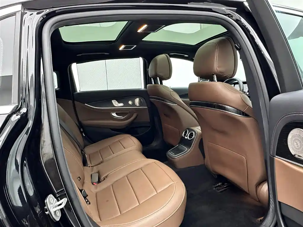 Mercedes-Benz Mercedes-Benz E-Class 2023 Model Year Facelift E 300 L Sport Luxury Edition 2023 - thumbnail 21