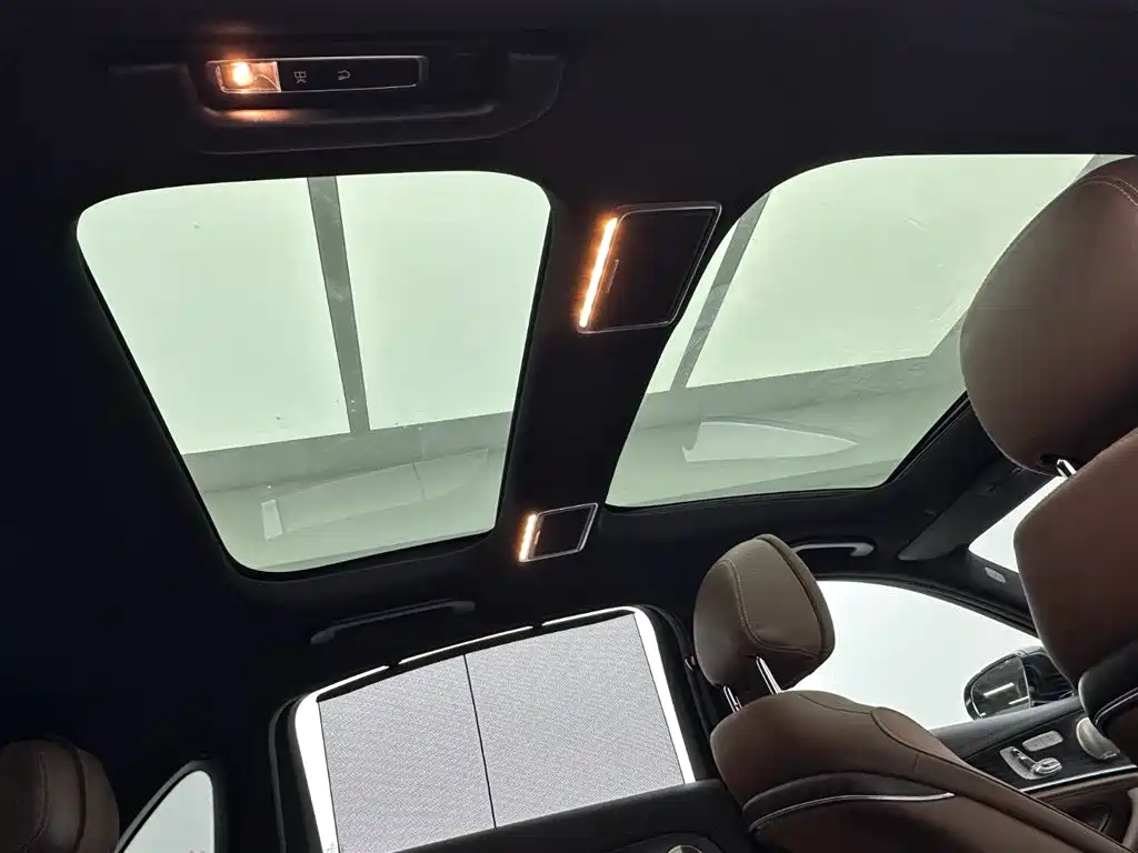 Mercedes-Benz Mercedes-Benz E-Class 2023 Model Year Facelift E 300 L Sport Luxury Edition 2023 - thumbnail 22