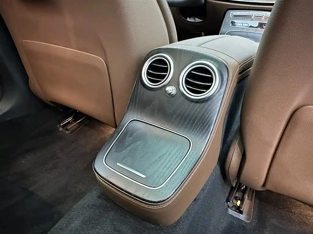 Mercedes-Benz Mercedes-Benz E-Class 2023 Model Year Facelift E 300 L Sport Luxury Edition 2023 - thumbnail 23