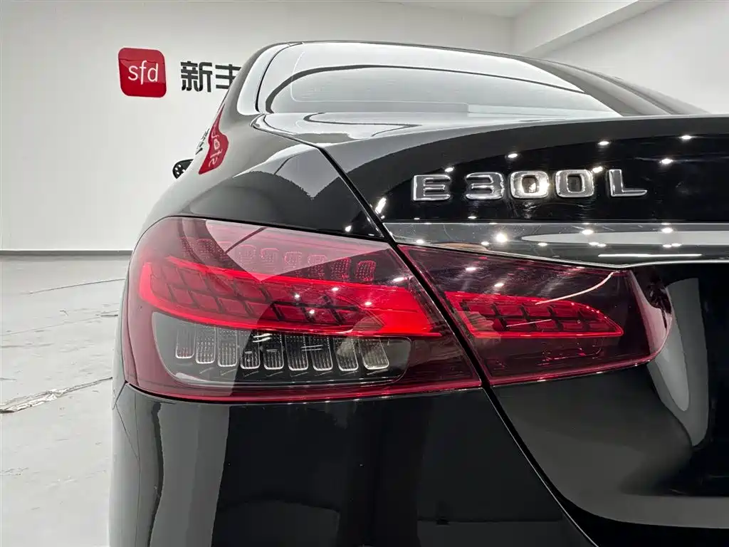 Mercedes-Benz Mercedes-Benz E-Class 2023 Model Year Facelift E 300 L Sport Luxury Edition 2023 - thumbnail 28
