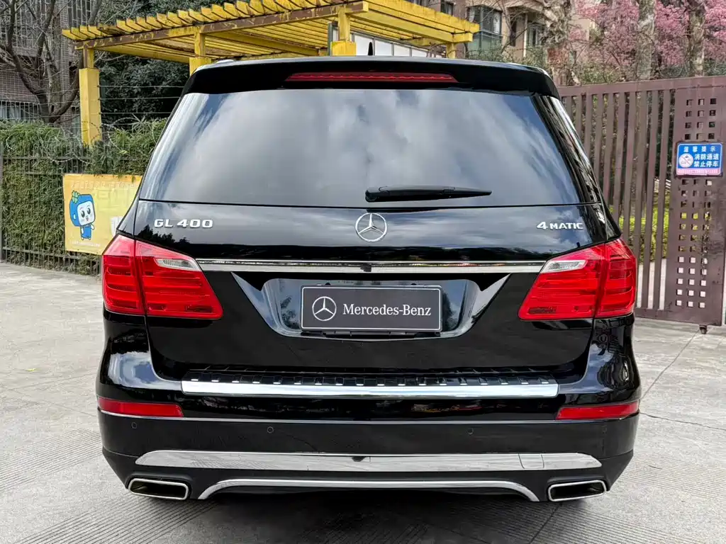 Mercedes-Benz Mercedes-Benz GL-Class 2014 GL 400 4MATIC Luxury Edition 2014 - thumbnail 6