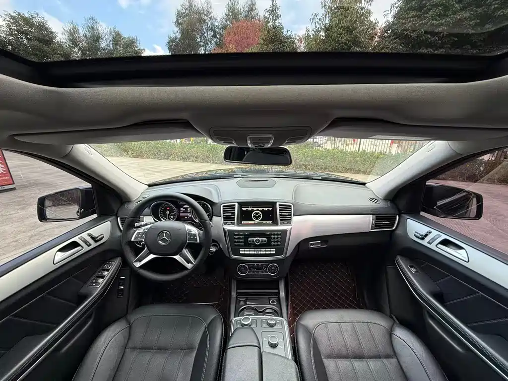 Mercedes-Benz Mercedes-Benz GL-Class 2014 GL 400 4MATIC Luxury Edition 2014 - thumbnail 9