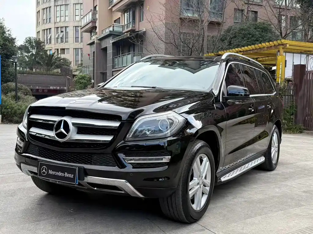 Mercedes-Benz Mercedes-Benz GL-Class 2014 GL 400 4MATIC Luxury Edition 2014 - thumbnail 17