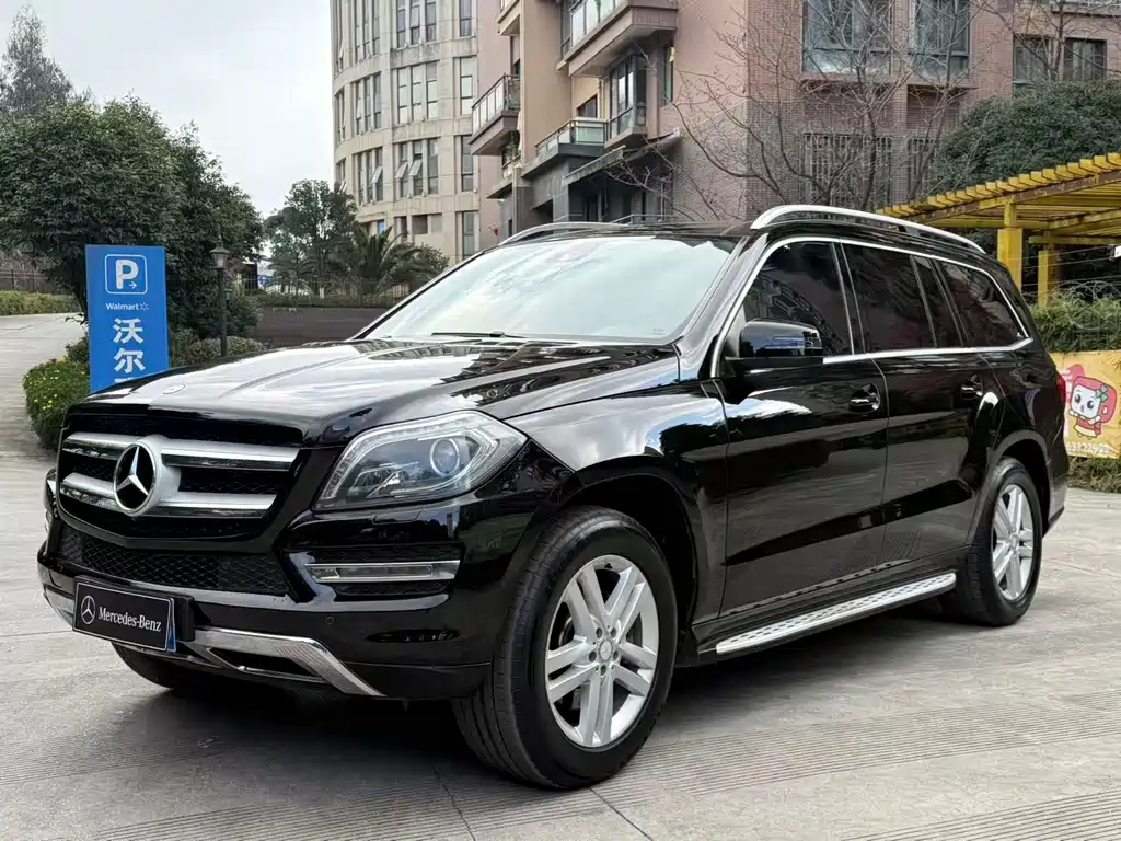 Mercedes-Benz Mercedes-Benz GL-Class 2014 GL 400 4MATIC Luxury Edition 2014 - thumbnail 28