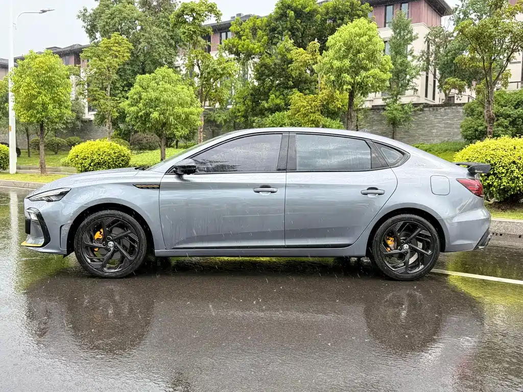 MG MG6 2021 Pro 1.5T Automatic Trophy Intelligent Driving Flagship Edition 2022 - thumbnail 4