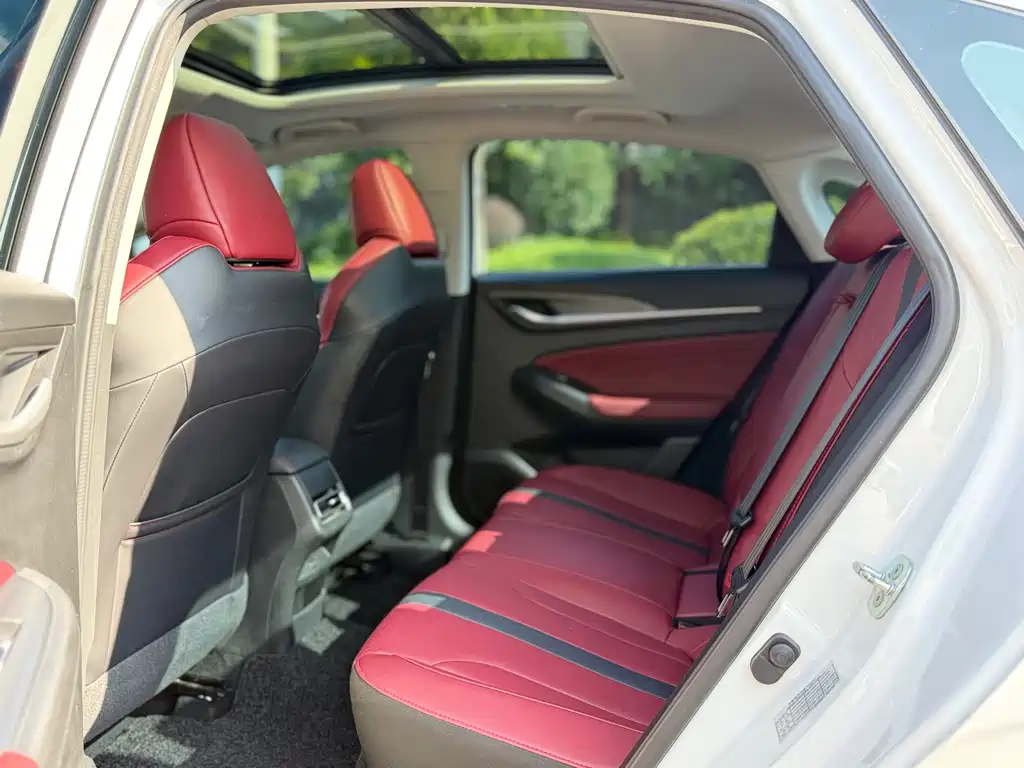 Changan Yidong 2021 PLUS Blue Whale NE 1.4T GDI DCT Flagship Model 2021 - thumbnail 9