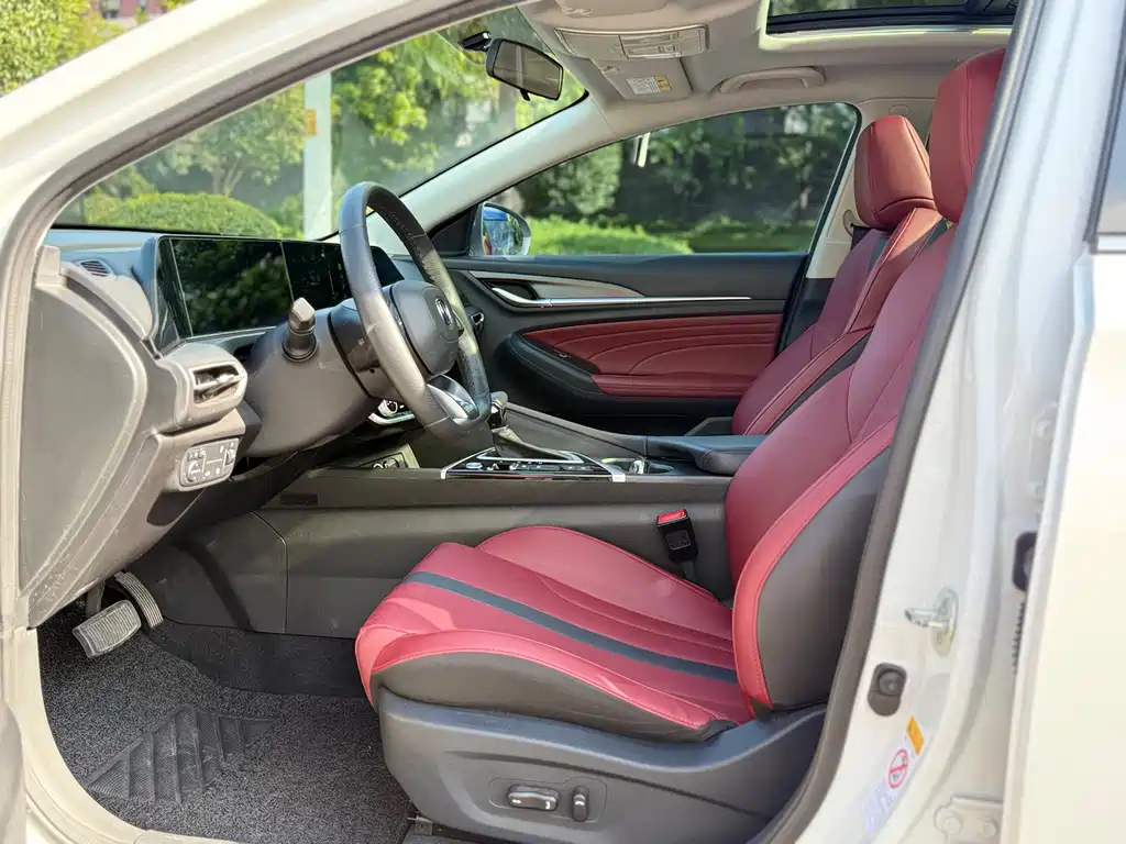 Changan Yidong 2021 PLUS Blue Whale NE 1.4T GDI DCT Flagship Model 2021 - thumbnail 10