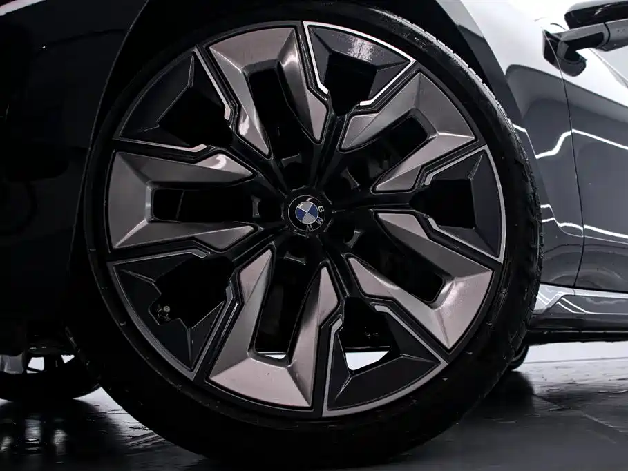 BMW BMW 7 Series 2023 740Li Leading Model Luxury Package 2023 - thumbnail 16