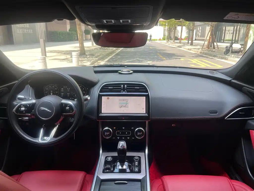 Jaguar Jaguar XEL 2022 2.0T 250PS R-DYNAMIC S Sport 2023 - thumbnail 28