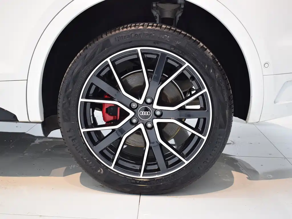 Audi Audi Q5L 2024 45 TFSI Luxury Dynamic Model 2024 - thumbnail 17