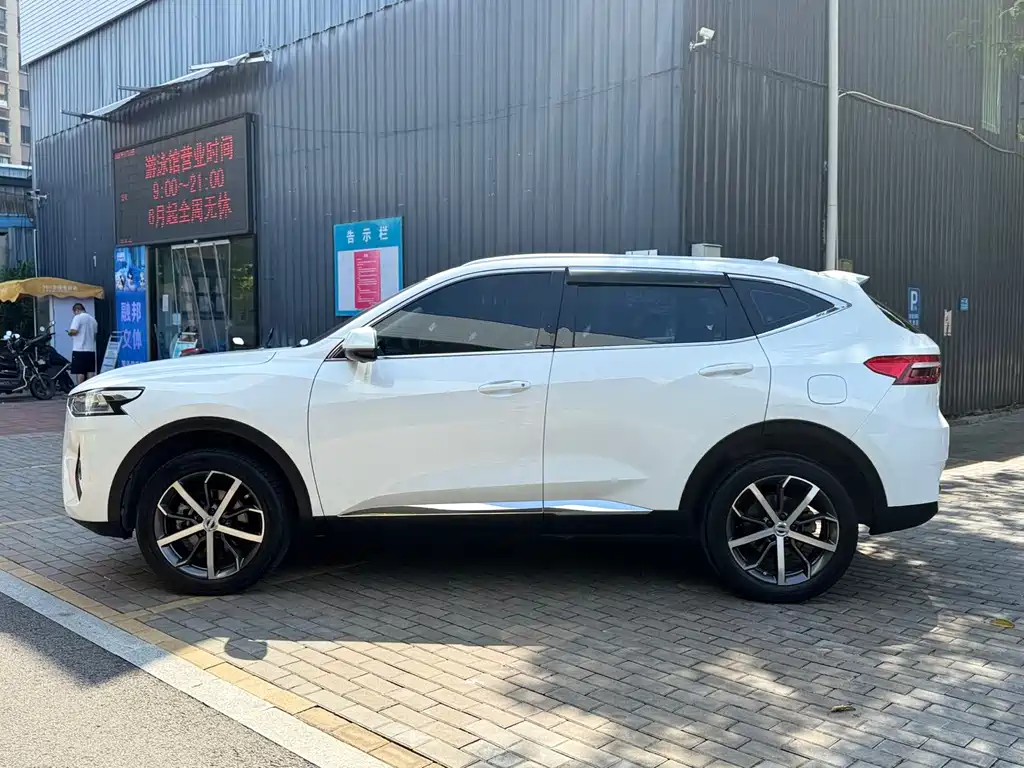 Haval Haval F7 2020 1.5T 2WD i-Show 2020 - thumbnail 4
