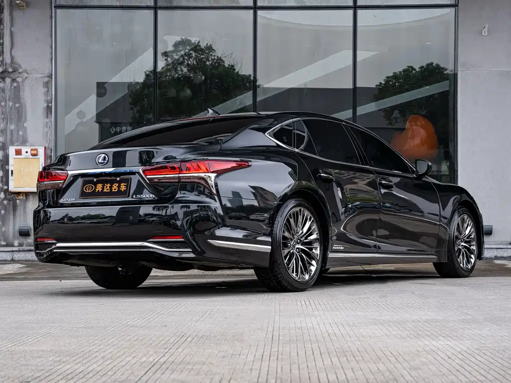 Lexus Lexus LS 500h Executive Edition 2020 Model VI 2020 - thumbnail 3