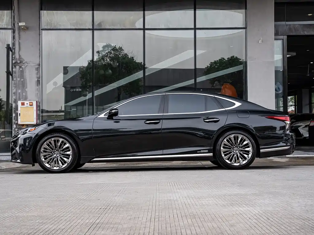 Lexus Lexus LS 500h Executive Edition 2020 Model VI 2020 - thumbnail 4