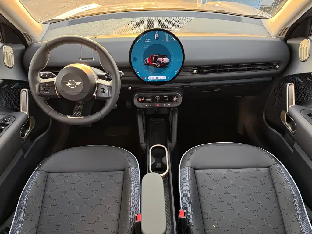 MINI Electric MINI ACEMAN 2024 E Classic 2024 - thumbnail 14