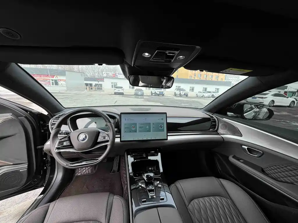 BYD BYD Han 2023 DM-i Champion Edition 121KM Luxury Model 2023 - thumbnail 5