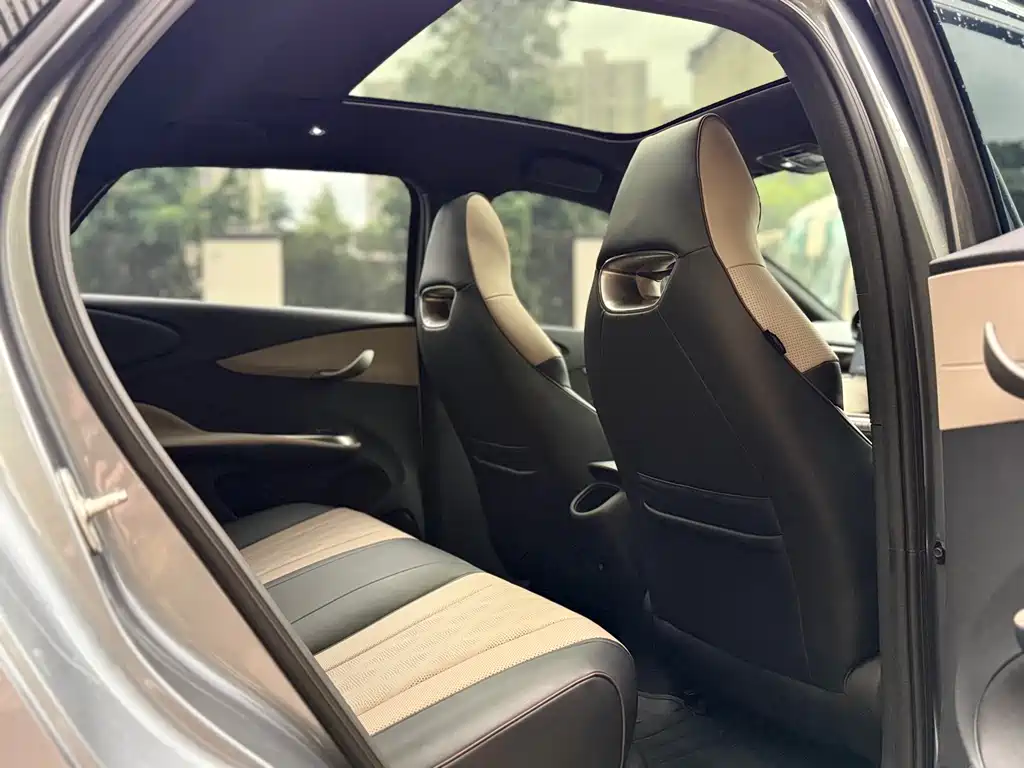 BYD Dolphin 2023 Model 420km Fashion Edition 2023 - thumbnail 7