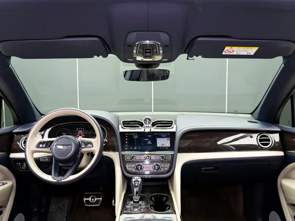 Bentley Bentayga 2023 4.0T V8 Extended Wheelbase 2024 - thumbnail 14