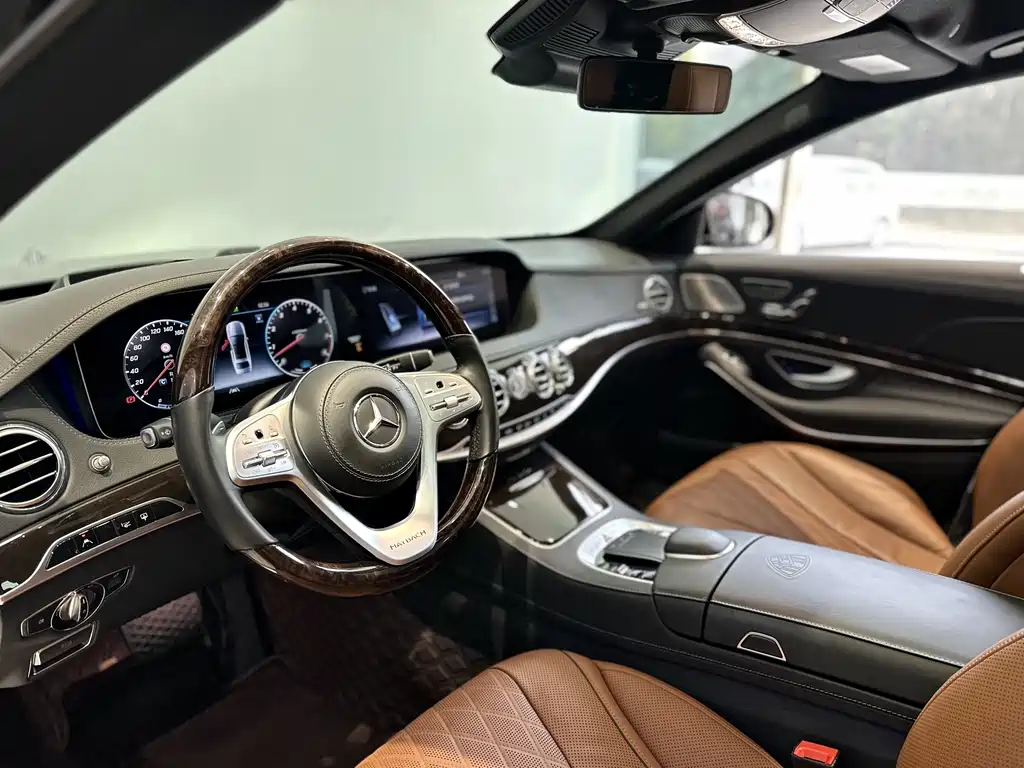 Mercedes-Benz Maybach S-Class 2020 S 450 4MATIC Heritage Edition 2020 - thumbnail 6