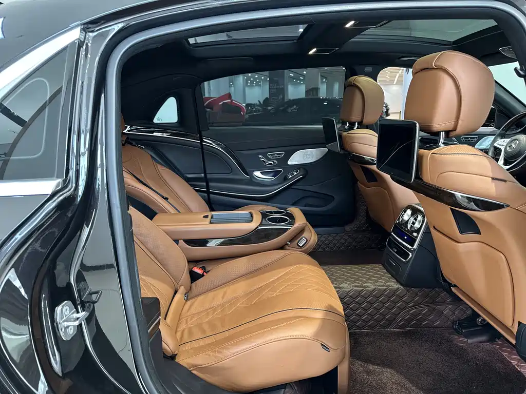Mercedes-Benz Maybach S-Class 2020 S 450 4MATIC Heritage Edition 2020 - thumbnail 19