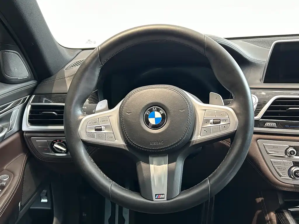 BMW BMW 7 Series 2021 730Li M Sport Package 2022 - thumbnail 9