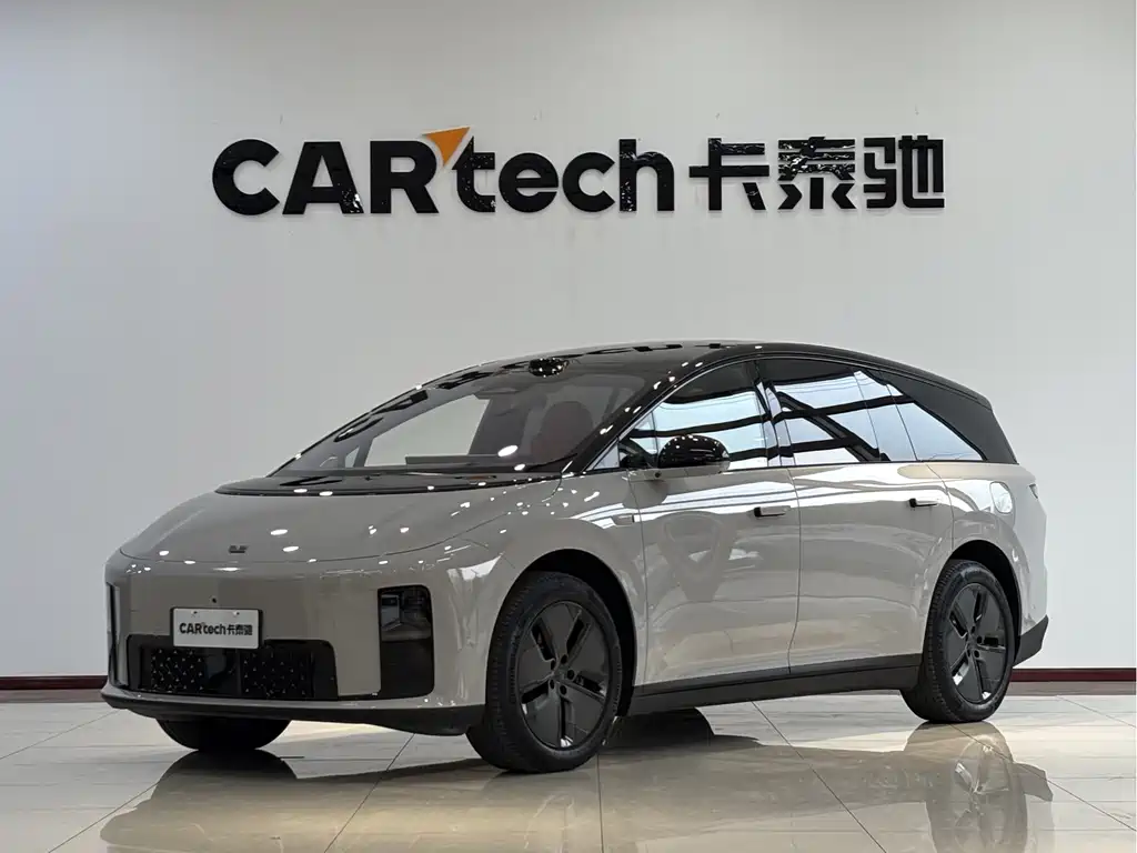 Li Auto Li Auto i8 2025 Standard Edition 2025