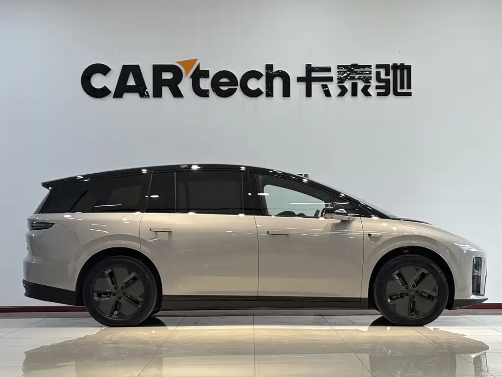 Li Auto Li Auto i8 2025 Standard Edition 2025 - thumbnail 4