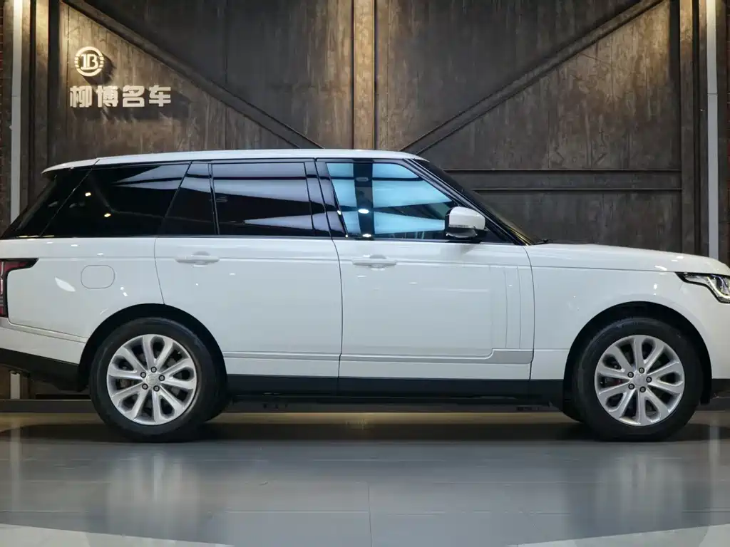 Land Rover Range Rover 2015 3.0 SC V6 Vogue 2015 - thumbnail 4