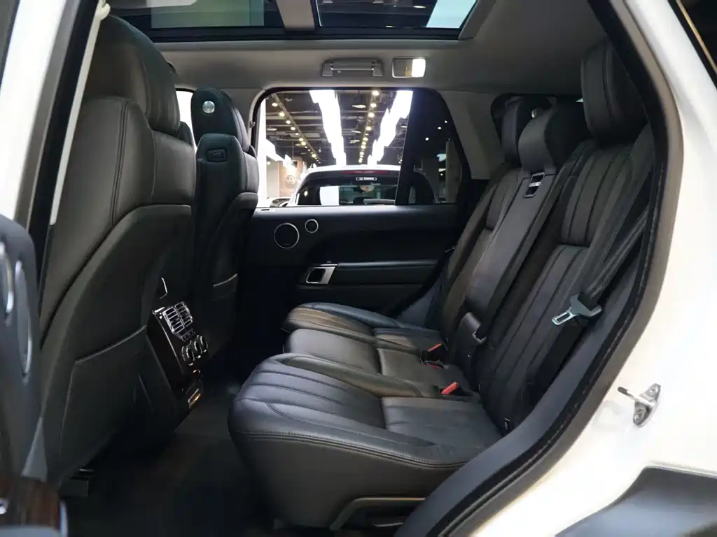 Land Rover Range Rover 2015 3.0 SC V6 Vogue 2015 - thumbnail 8