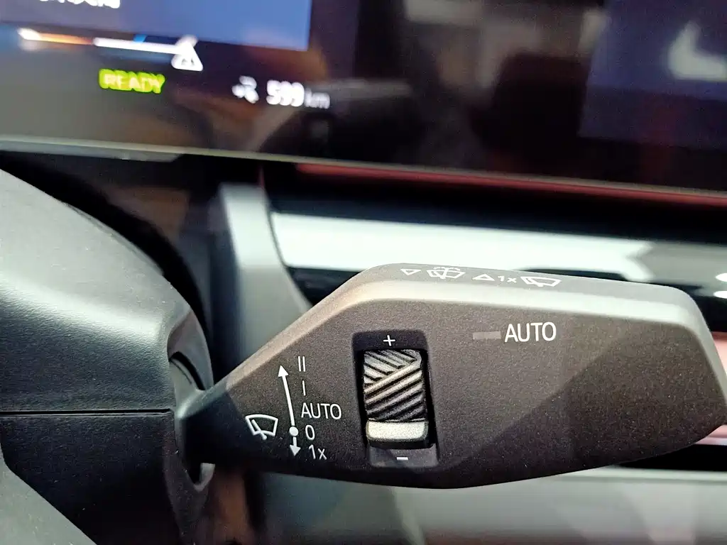 BMW BMW i5 2025 eDrive 40L M Sport Package 2026 - thumbnail 15